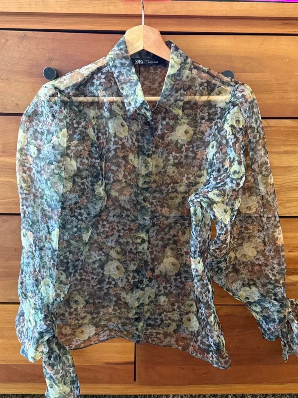 Zara Sheer Floral Button-Down Blouse in Yellow and Brown size M - Picture 1 of 6